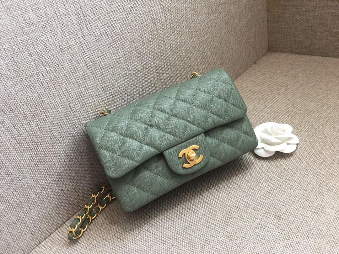 Small Classic Flap Caviar Bag A01116 Dark Green/Gold